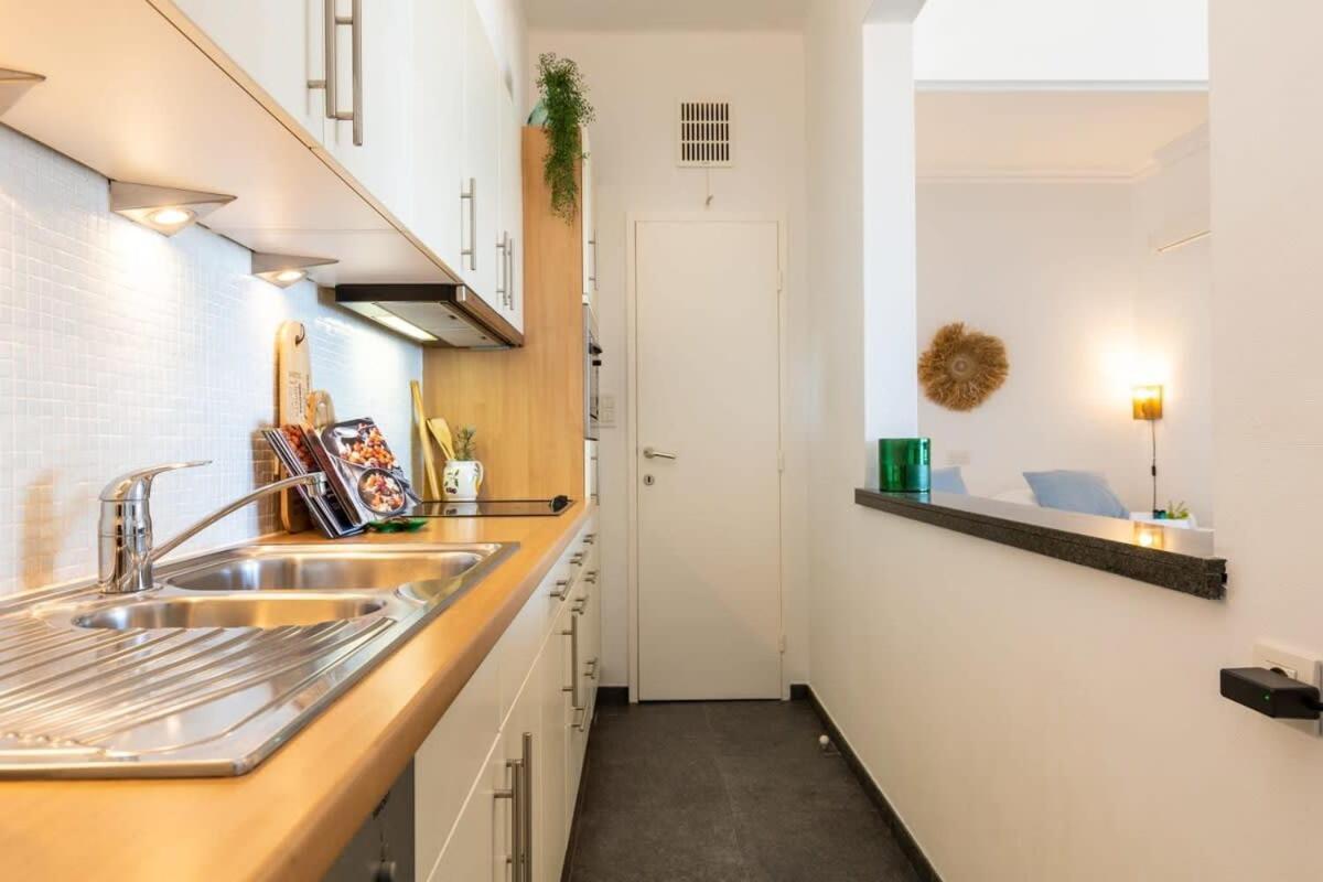 קנוקה-הייסט Huswell - Beautiful Spacious Studio With Frontal Sea View מראה חיצוני תמונה
